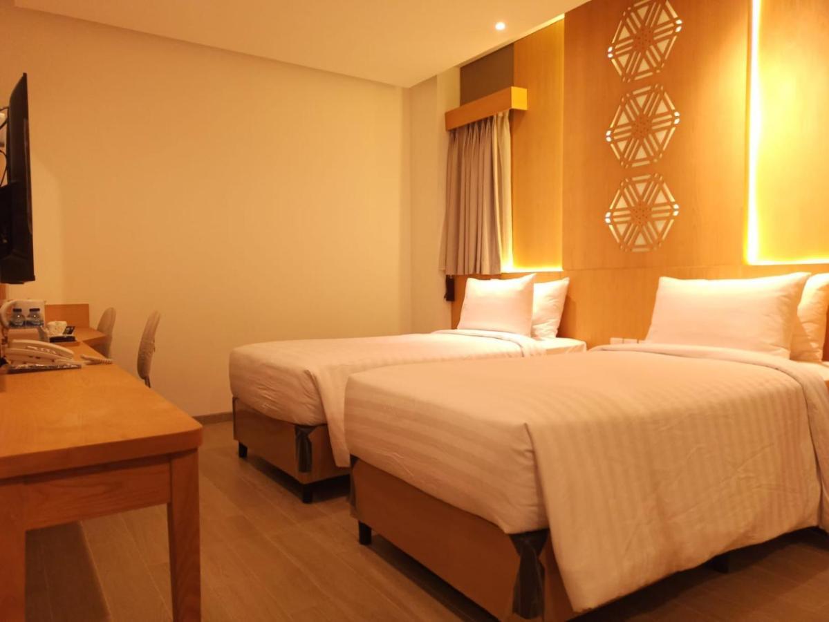 Unuma Hotel Джакарта Екстер'єр фото