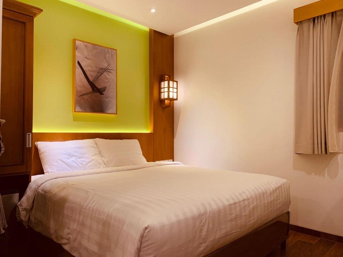 Unuma Hotel Джакарта Екстер'єр фото
