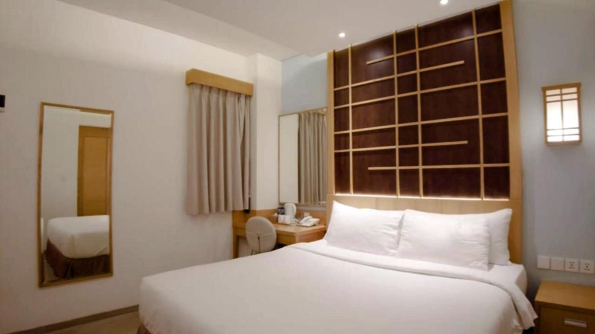 Unuma Hotel Джакарта Екстер'єр фото
